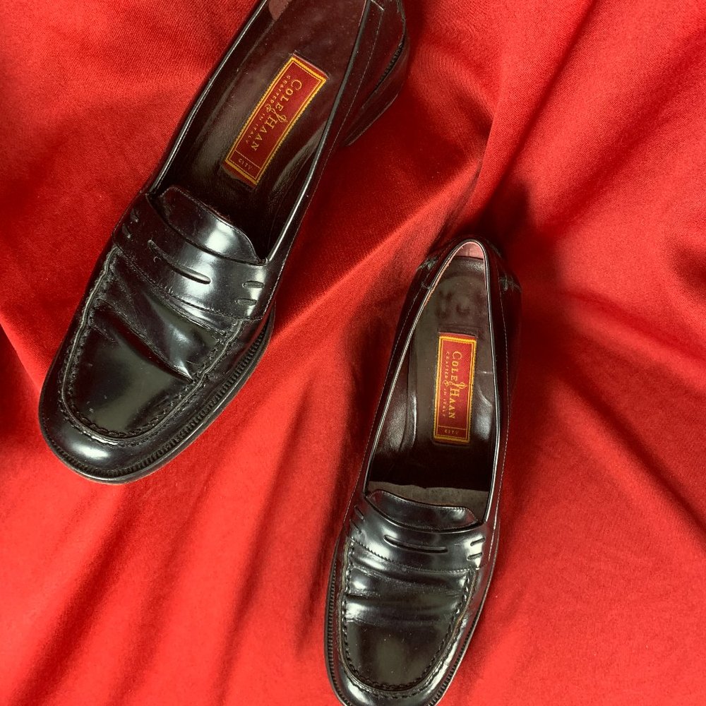 "COLE HAAN" Classic Italian Leather Loafers